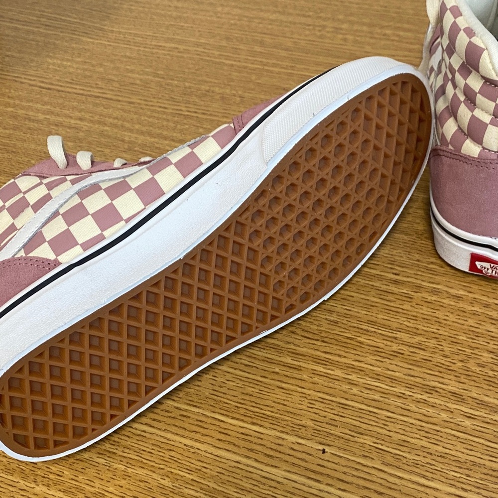 Vans Women's Rose Checkered High-Top Sneakers - Picture 9 of 11